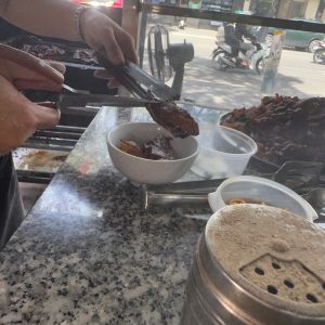 bún chả Hà Nội với nguyên liệu tươi ngon